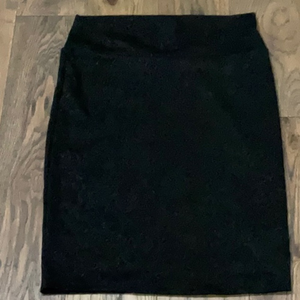 Classic Black Women's Pencil Skirt